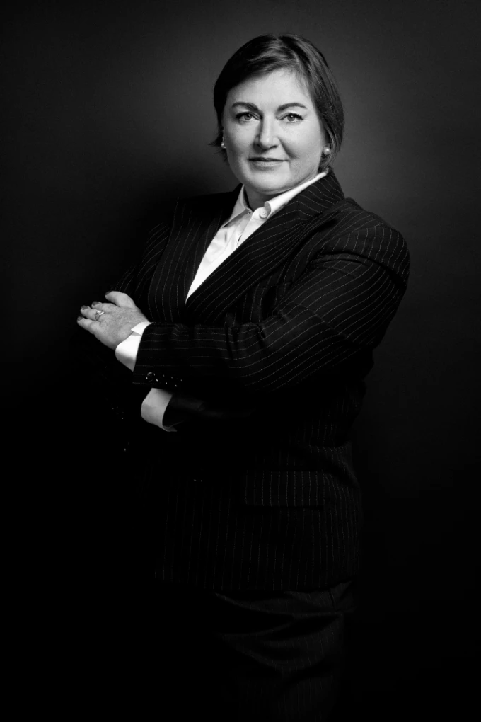 Maître Sandrine Paris